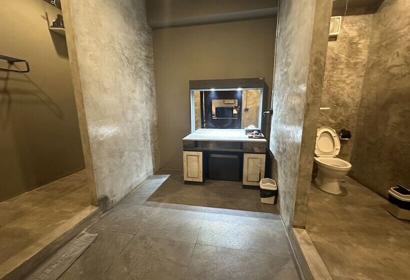 Premier Hostel Chiang Mai