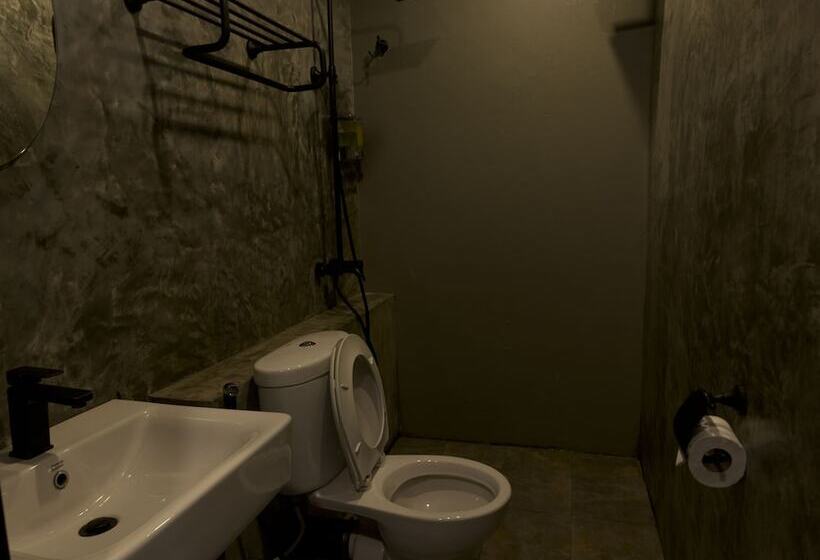 Premier Hostel Chiang Mai