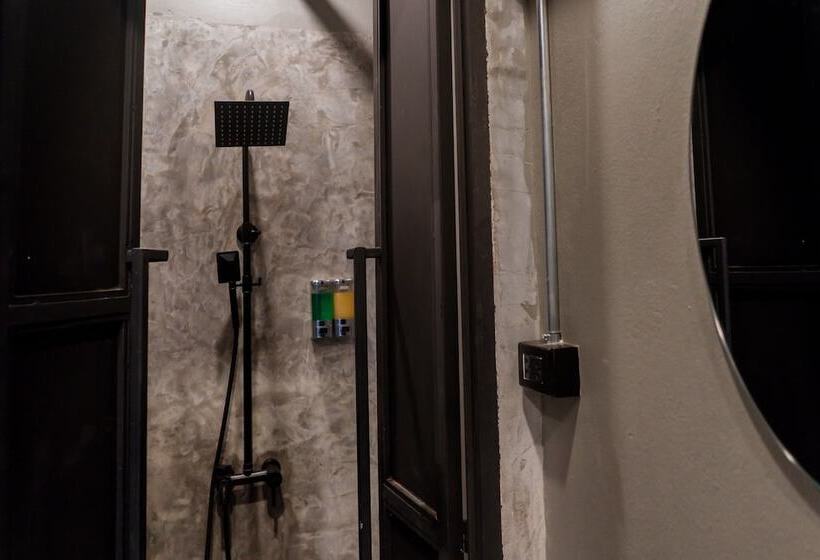 Premier Hostel Chiang Mai