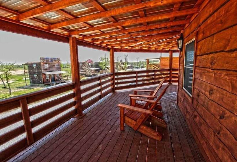 منتجع Diamonds Old West