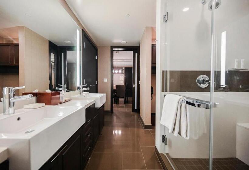 Stripviewsuites At Vdara