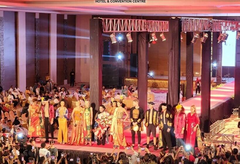 Aimas Hotel & Convention Centre