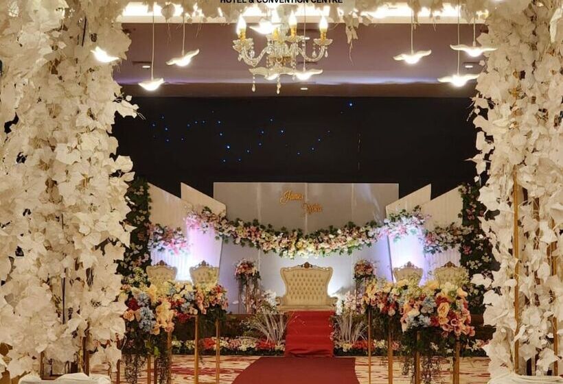 Aimas Hotel & Convention Centre