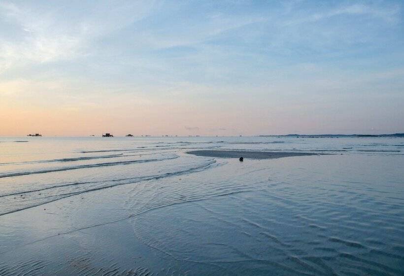 Bintan Exotica Resort By Waringin Hospitality