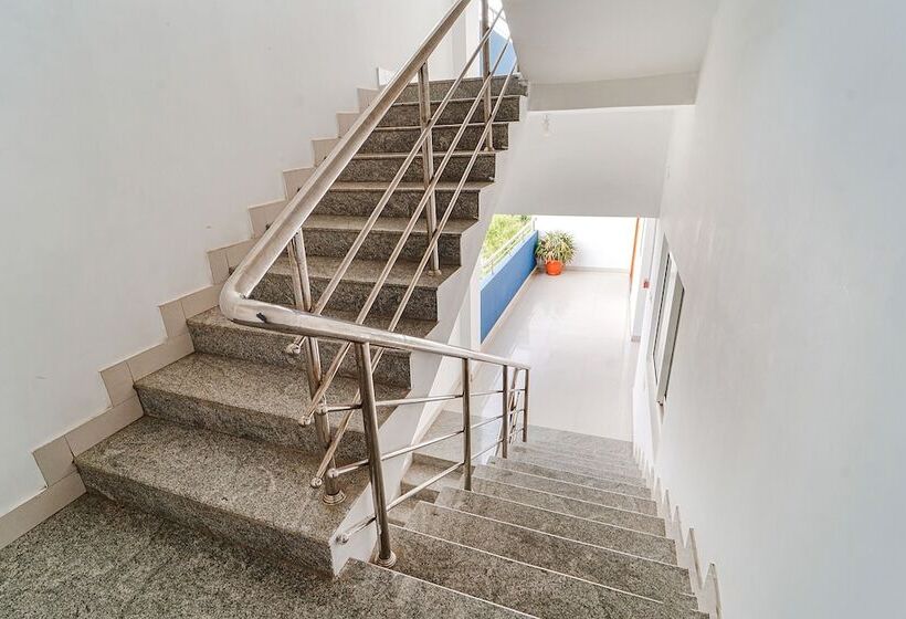 Fabhotel Virksham Thrivyn