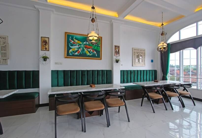 فندق Capital O 92105 A'shanti Inn