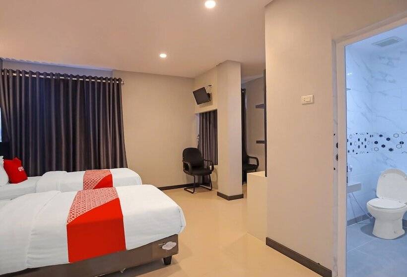 בית מלון כפרי Capital O 92096 Kuala Ulee Lheue Residence Syariah