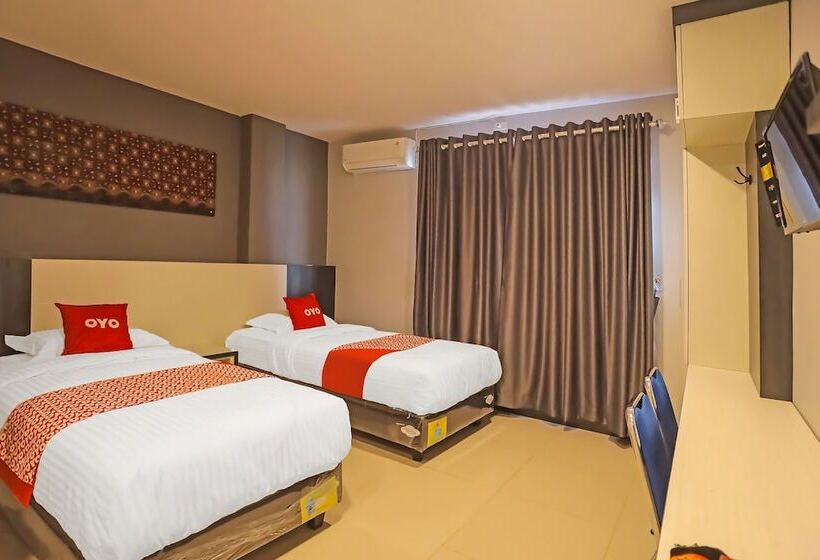 בית מלון כפרי Capital O 92096 Kuala Ulee Lheue Residence Syariah