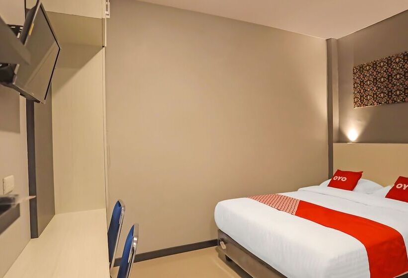 בית מלון כפרי Capital O 92096 Kuala Ulee Lheue Residence Syariah