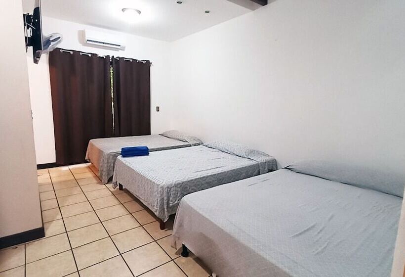 酒店 Coco Beach Condos