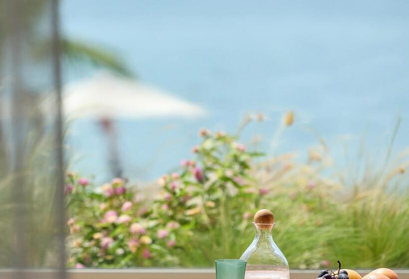 Отель Ikos Odisia