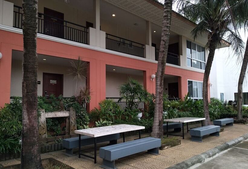 ホテル Kabinburi Sport Club   Kbsc