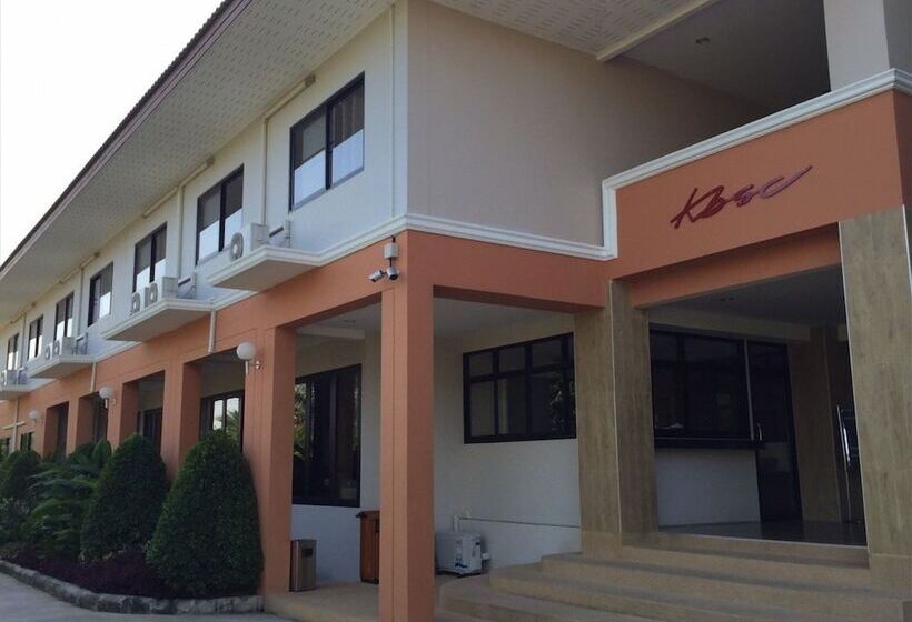 ホテル Kabinburi Sport Club   Kbsc