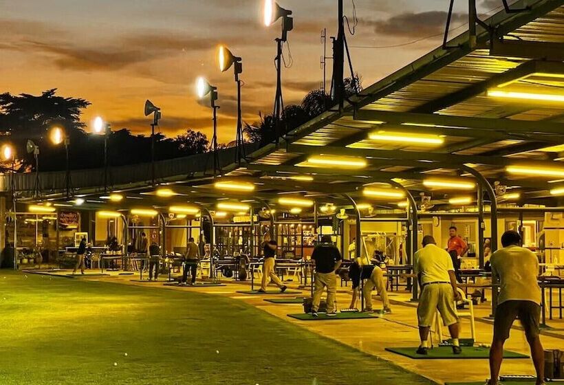 ホテル Kabinburi Sport Club   Kbsc