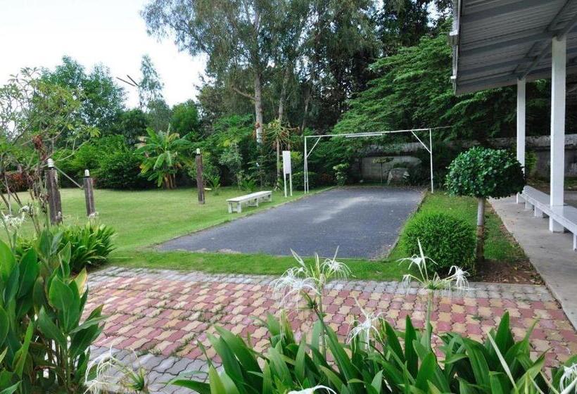 בית מלון כפרי Kulwadee