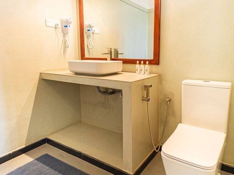 فندق Serenity Boutique Unawatuna