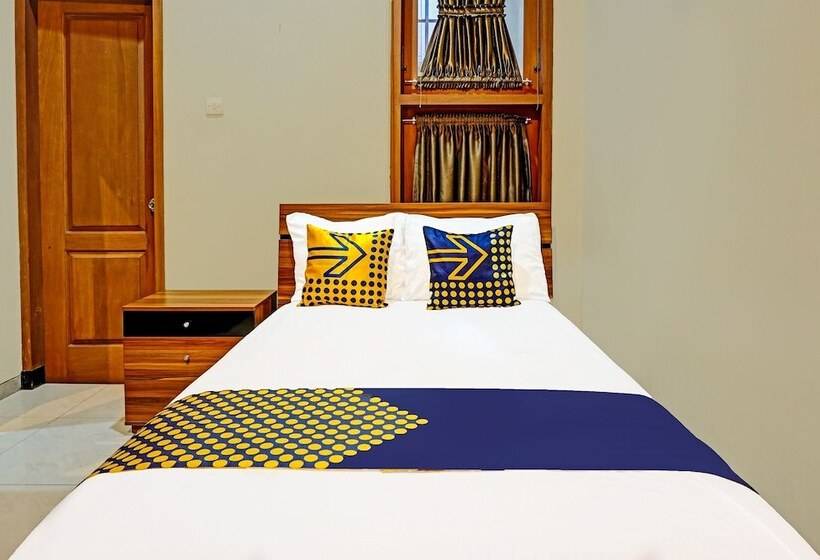 בית מלון כפרי Spot On 91530 Sumpil Syariah