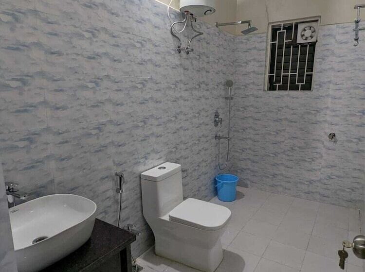 ホテル The Golden Sand