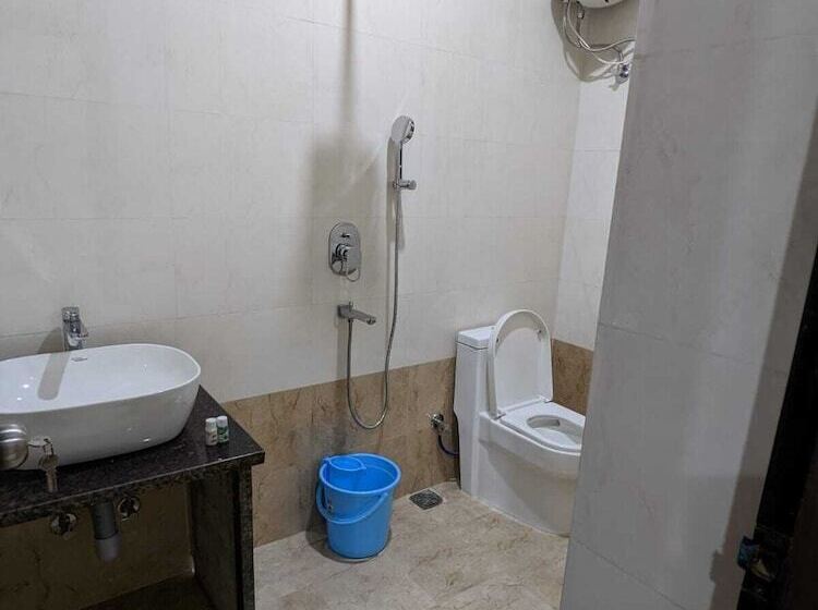 ホテル The Golden Sand