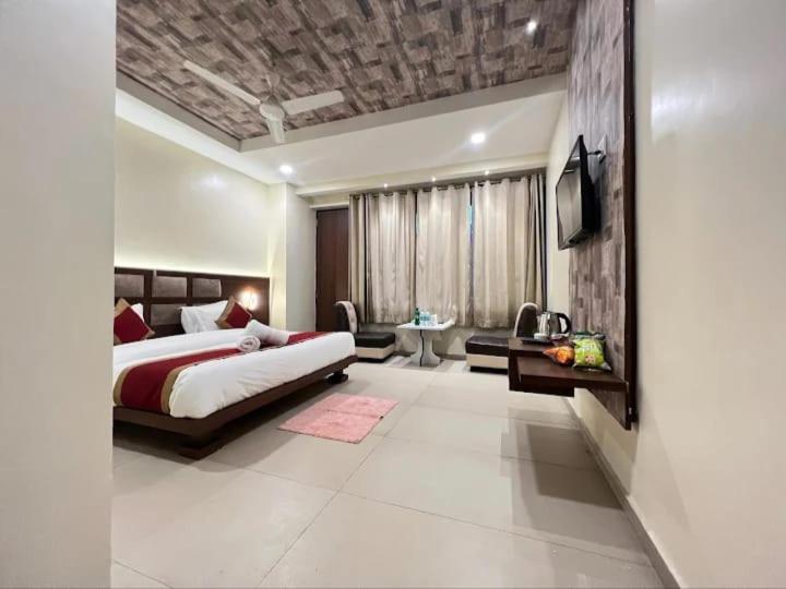 هتل White Orchid Dalhousie  Second Building