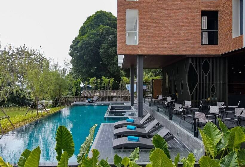 هتل Vela Dhi Nakhon Phanom