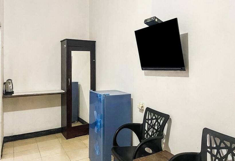 호텔 We Bro Kost By Oyo