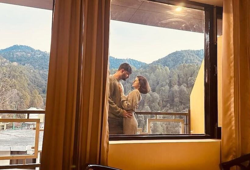 هتل White Orchid Dalhousie  Second Building