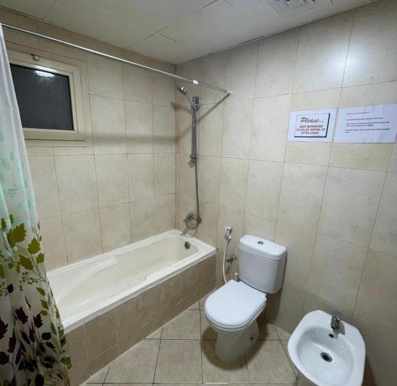 Pharaohs Inn Deira Hostel