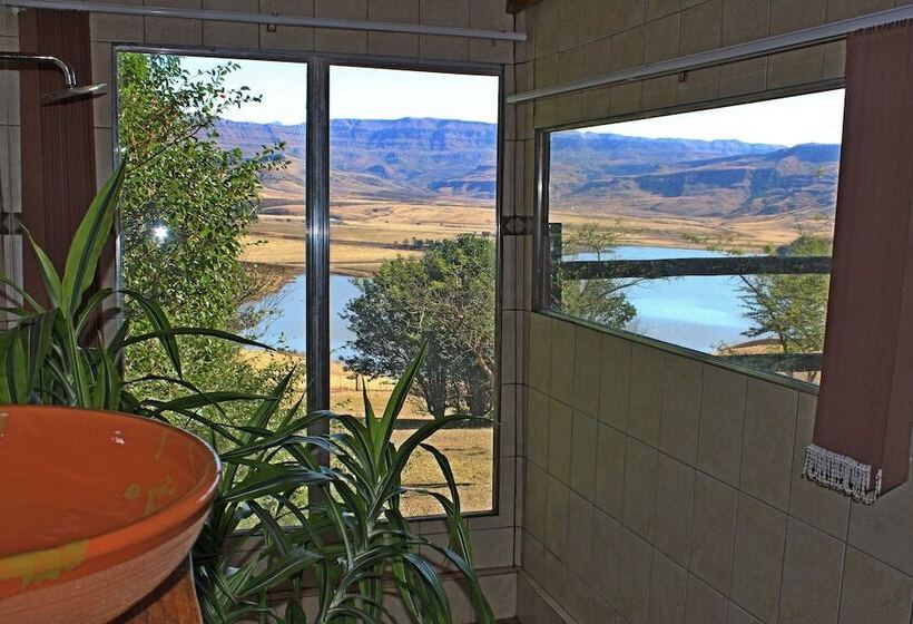 בית מלון כפרי Treks Trips And Trails