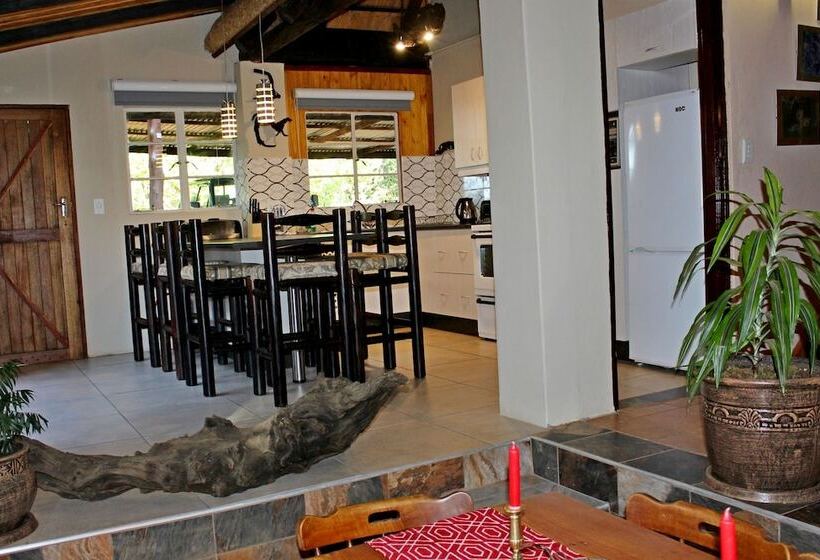 בית מלון כפרי Treks Trips And Trails