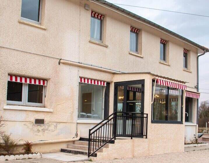 旅馆 La Coudraie – Proche De Disneyland