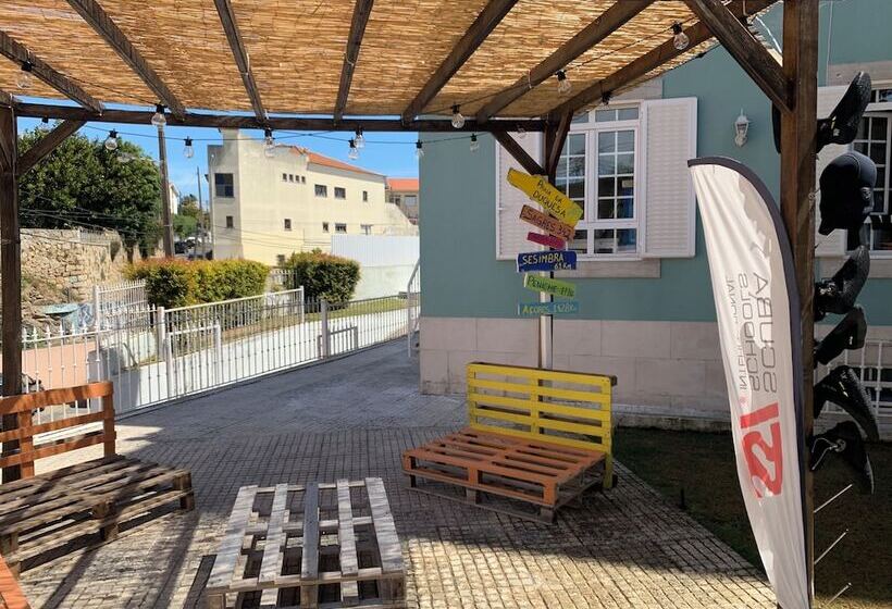 Общежитие Impact Beach House