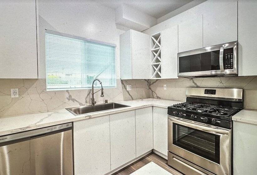 فندق صغير Modern Homestay