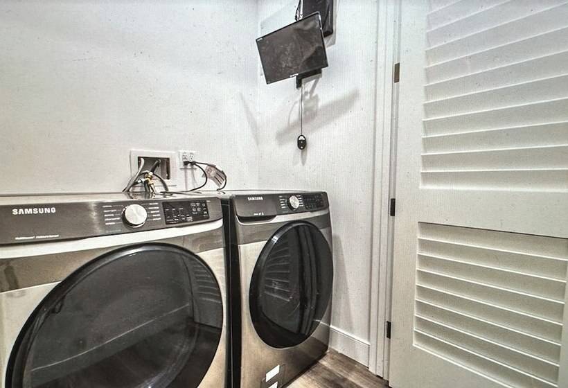 فندق صغير Modern Homestay