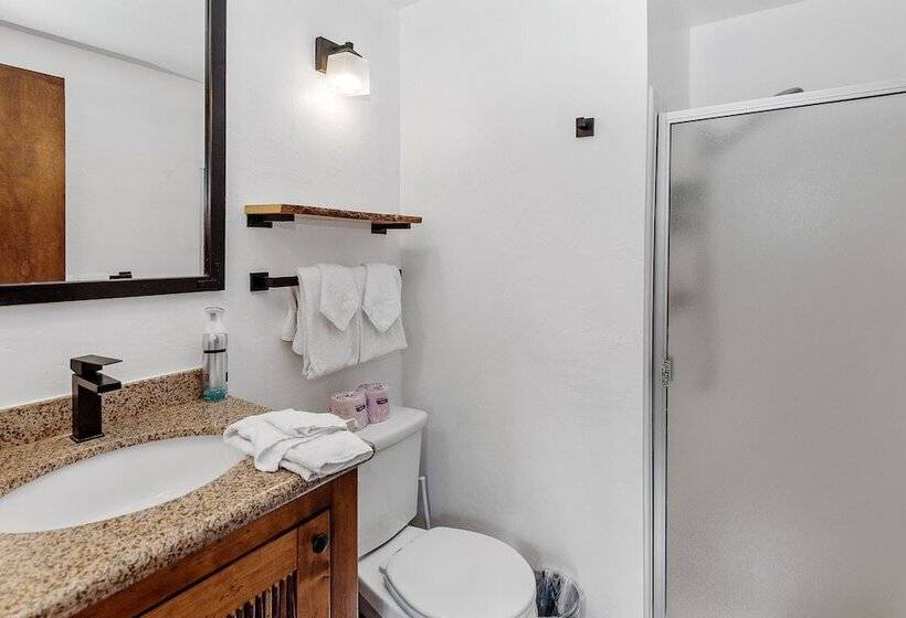 Alpine Retreat Cali Bear