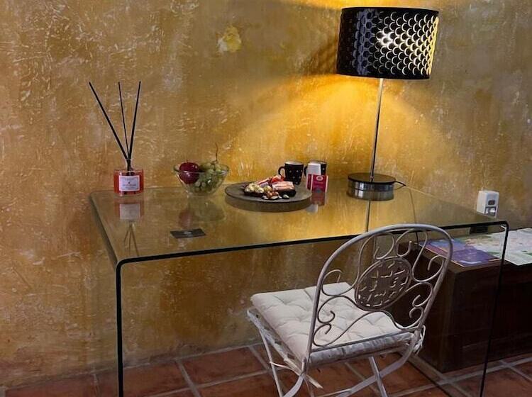 تختخواب و صبحانه Calua Luxury Museum