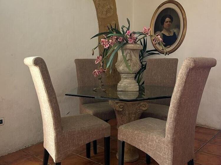 צימר Calua Luxury Museum