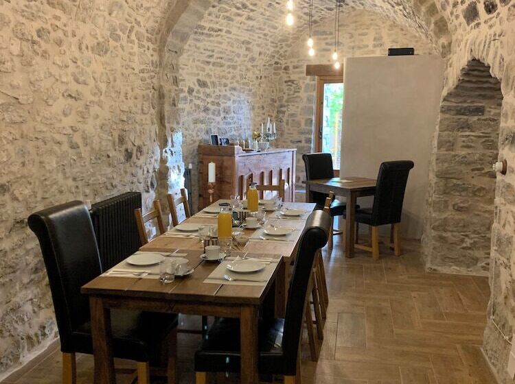 مبيت وإفطار Casa Lascorz