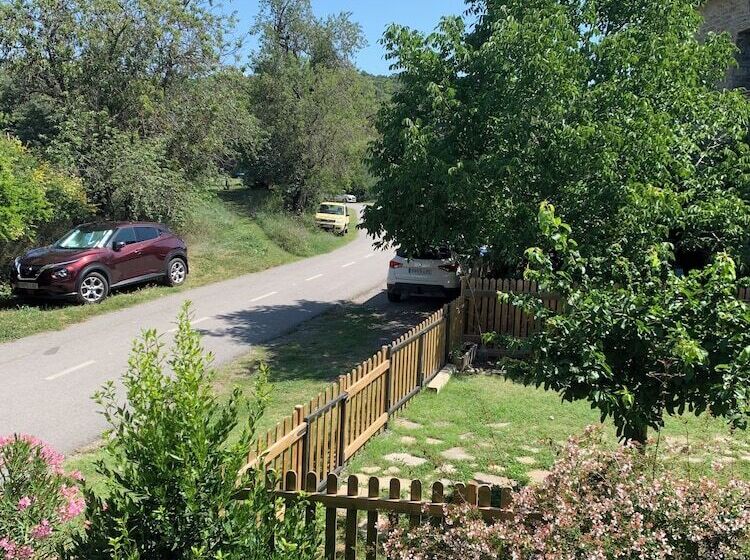 مبيت وإفطار Casa Lascorz