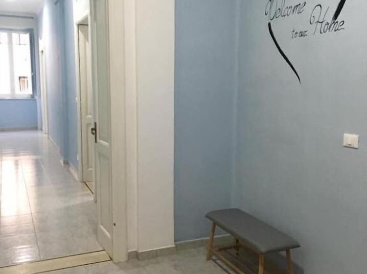 تختخواب و صبحانه D&c