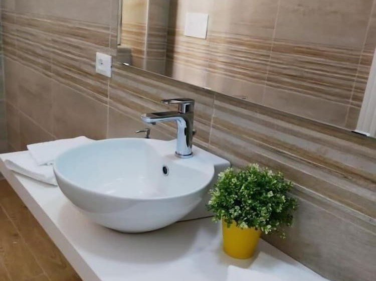 تختخواب و صبحانه D&c