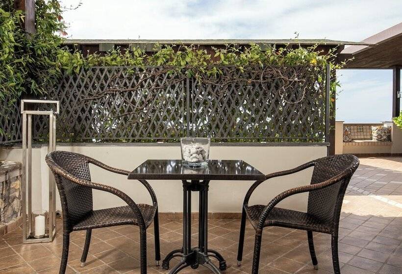 住宿加早餐  Monte Solaro