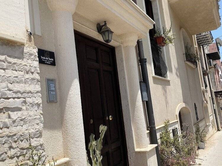 مبيت وإفطار Scala Dei Turchi Palace Suites
