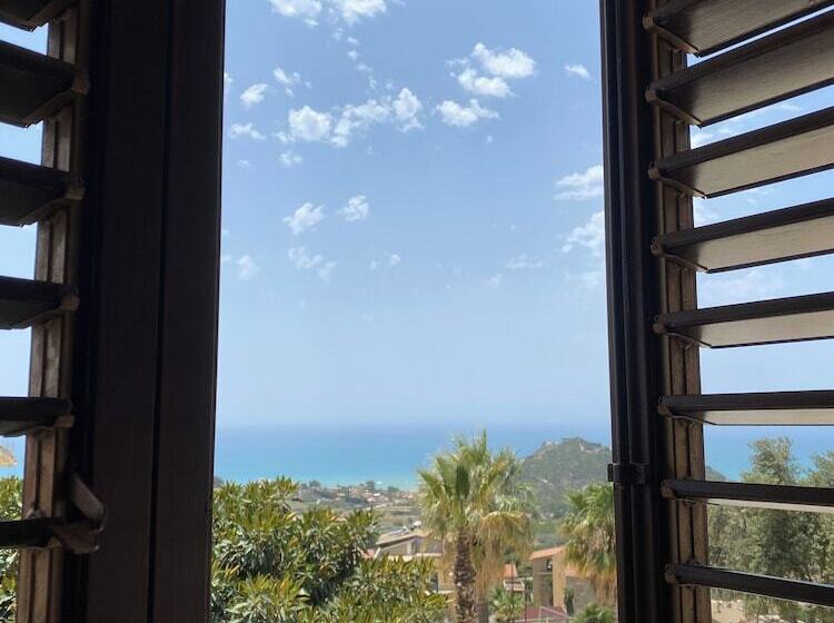 مبيت وإفطار Scala Dei Turchi Palace Suites