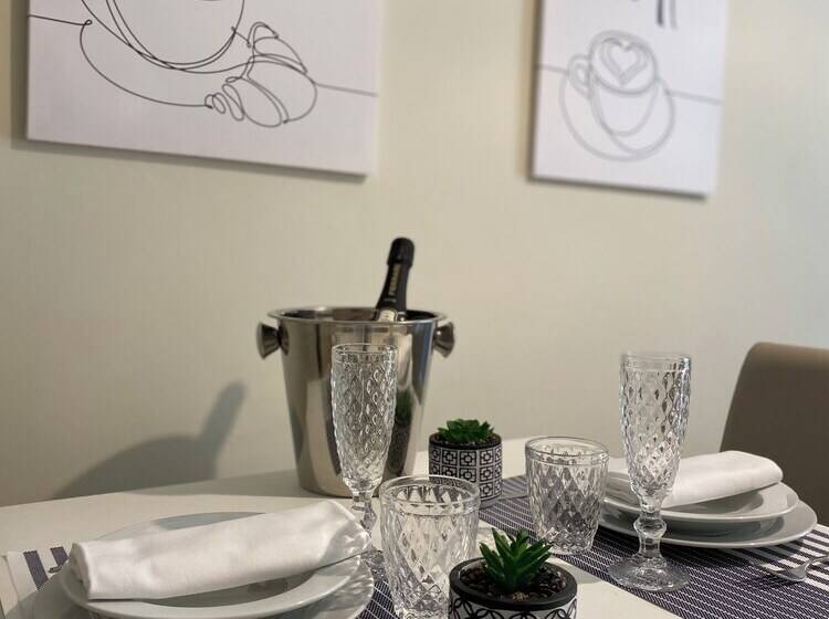 تختخواب و صبحانه Scala Dei Turchi Palace Suites