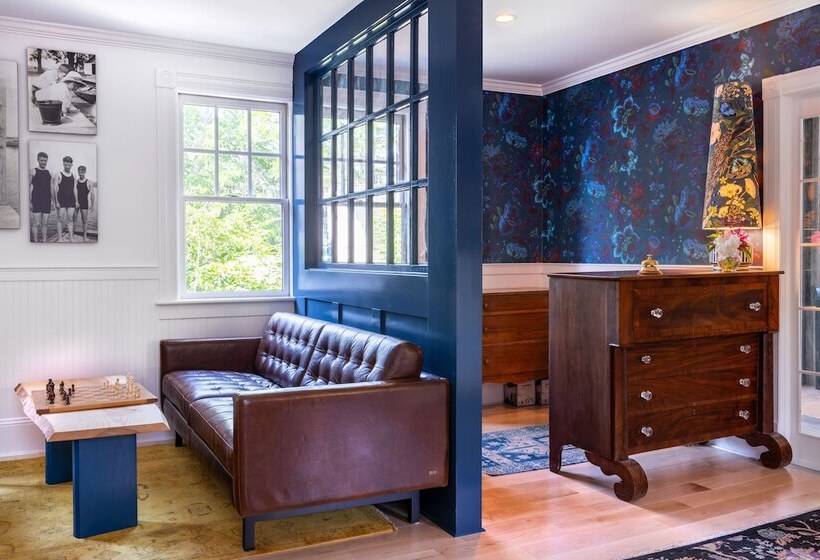 مبيت وإفطار The North Hero House Inn & Restaurant