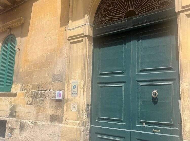 تختخواب و صبحانه Vianna Suites Spa