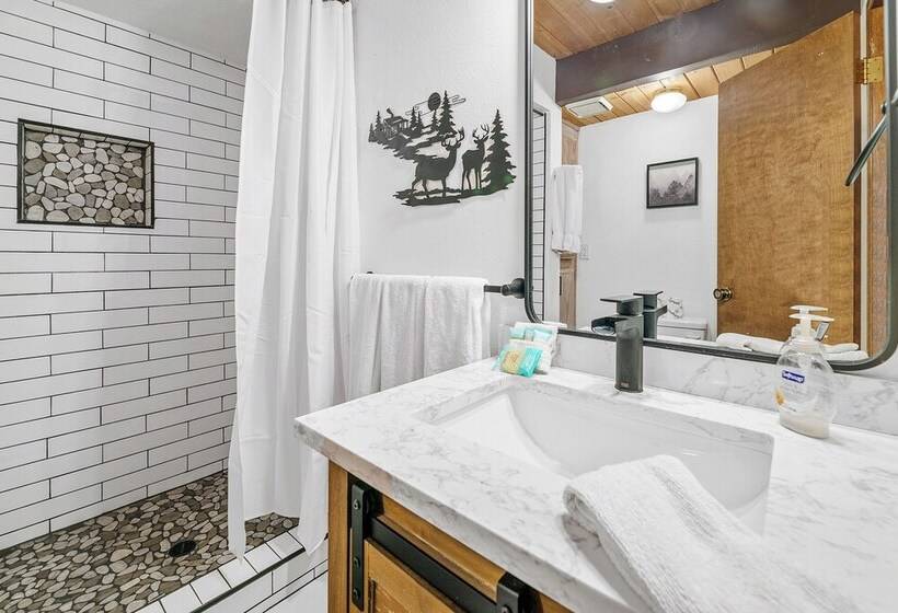 Black Diamond Chalet