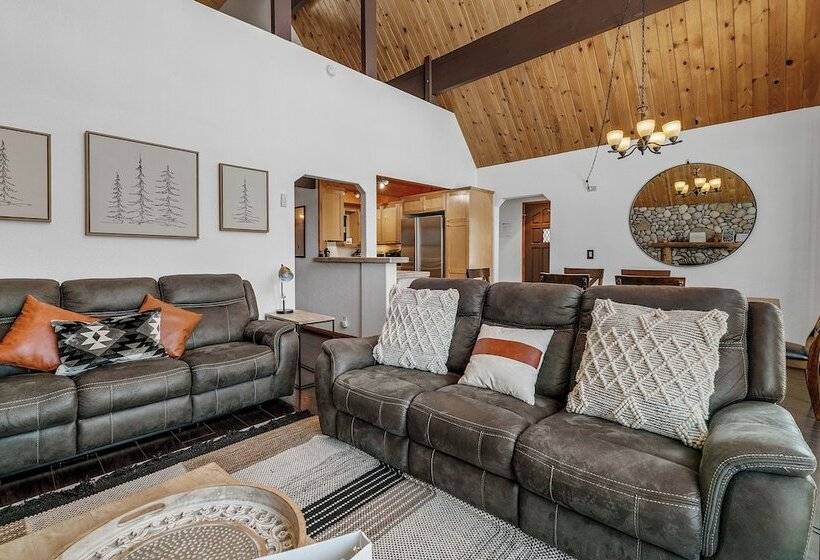 Black Diamond Chalet