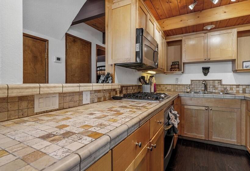 Black Diamond Chalet